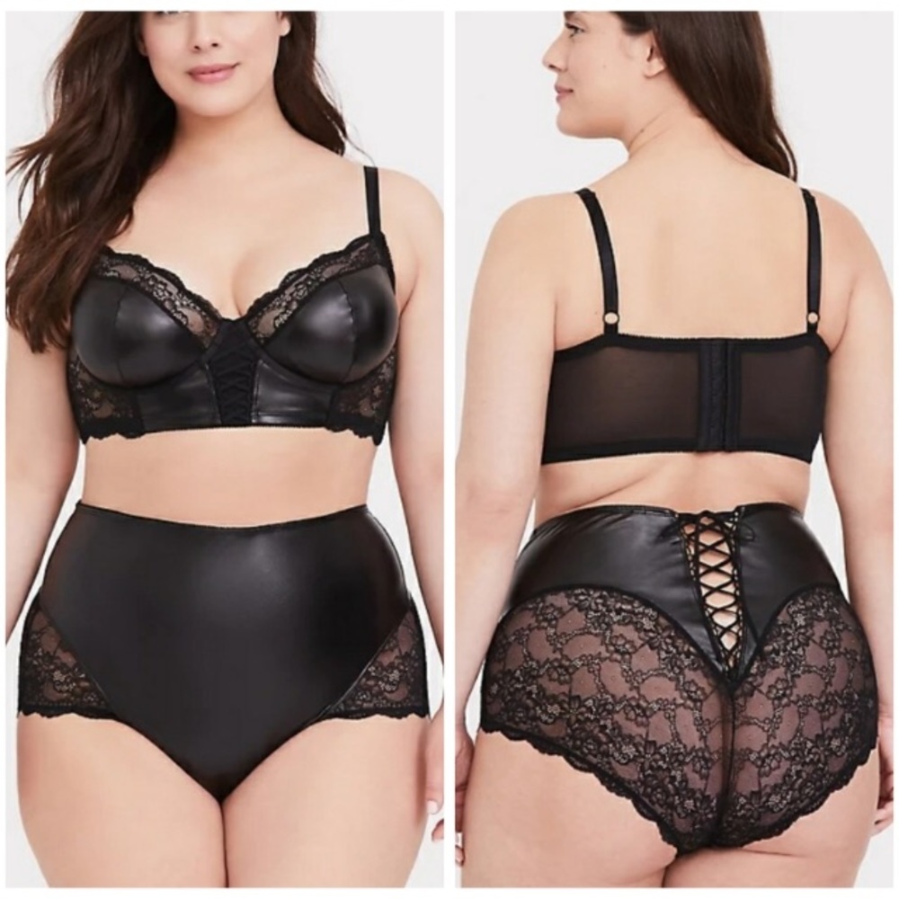 NWT Torrid Faux Leather and Lace Lingerie Set sz 1